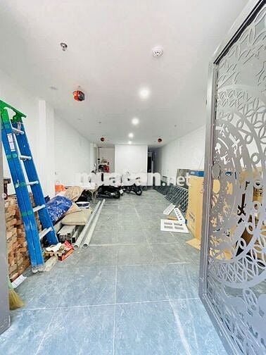 BÁN NHÀ GIẢI PHÓNG * TÒA CĂN HỘ 6 TẦNG * ĐẦY ĐỦ PHÒNG CHÁY CHƯA CHÁY