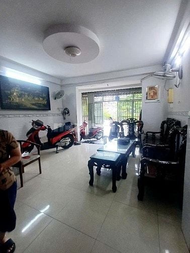 Vị Trí Đẹp, Giá Tốt, 02 Tầng, DT 4x15m