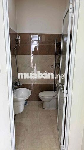 Nhà Full Nội Thất 2Pn Ngay Ubp Thạnh Xuân Giá 9 Triệu Có Bớt