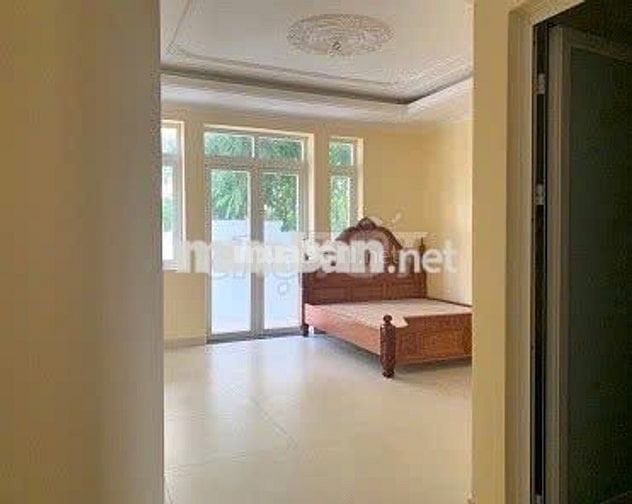 NHÀ ĐƯỜNG PHAN XÍCH LONG DIỆN TÍCH: 5X17M TRỆT 3 LẦU CHO THUÊ