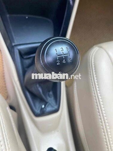 Toyota Vios 2015 1.5E - 80000 km