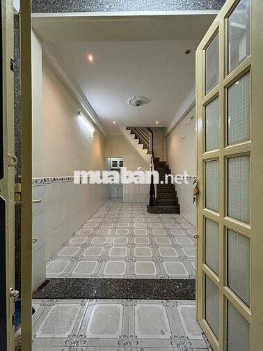 Cho thuê nhà 1 trệt 1 lầu đẹp hẻm 4m Lê Liễu cách mặt tiền 20m