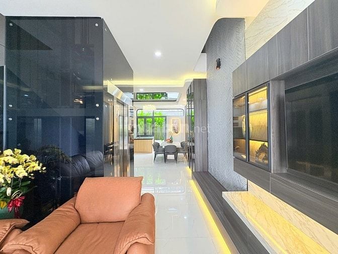 BÁN NHÀ PHỐ HIỆN ĐẠI KDC PHẠM HỮU LẦU, QUẬN 7