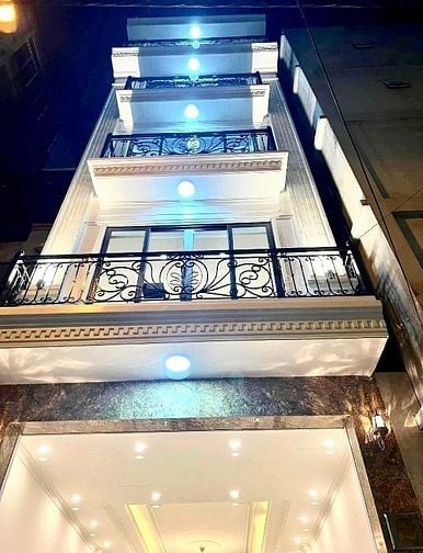 Nhà Mới Thang Máy Phố Xã Đà, Nguồn Kín, Giá Thương Lượng Tốt