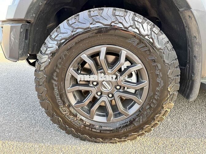 Ford Ranger Raptor 2.0L 4x4 AT 2025