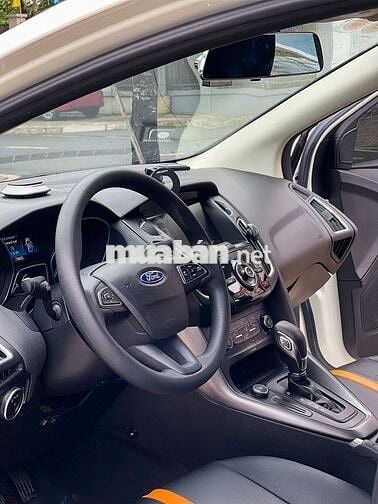Ford Focus 2018 độ Full đồ chơi, đẹp trong tầm giá