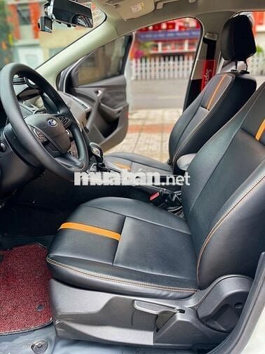 Ford Focus 2018 độ Full đồ chơi, đẹp trong tầm giá