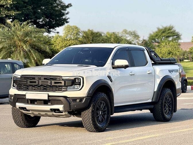Ford Ranger Raptor 2.0L 4x4 AT 2025