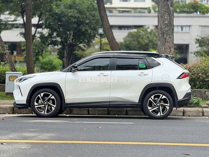 Yaris Cross CVT 2024, Đi 19.000km Full Đồ Chơi