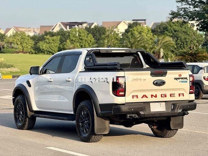 Ford Ranger Raptor 2.0L 4x4 AT 2025