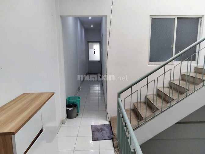 Nhà đẹp trung tâm Bình Thạnh – 4 tầng, 5 phòng ngủ, thu nhập ổn định