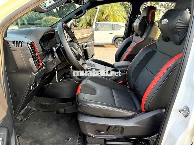 Ford Ranger Raptor 2.0L 4x4 AT 2025