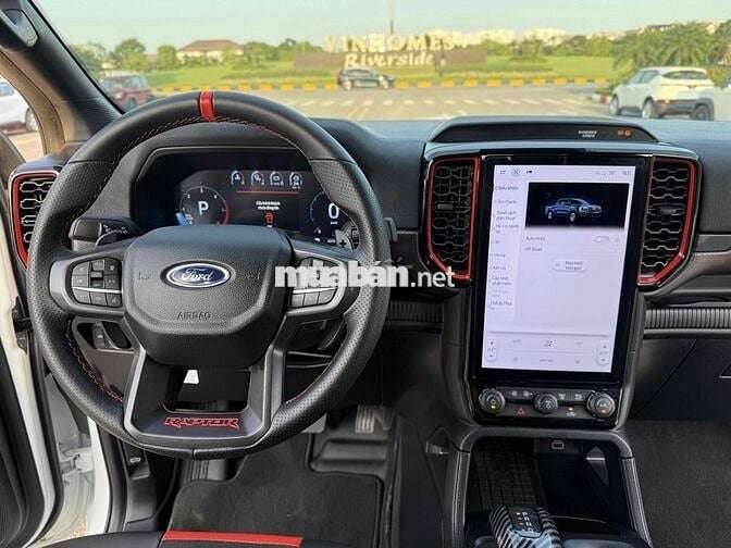 Ford Ranger Raptor 2.0L 4x4 AT 2025