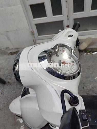 Yamaha Nozza Fi màu Trắng