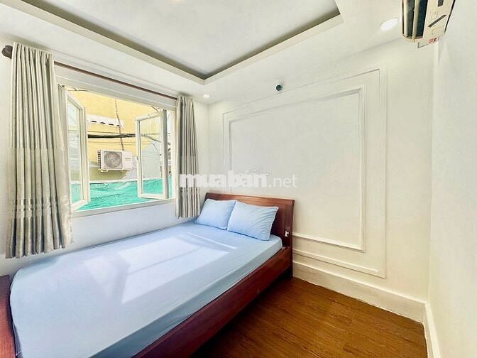 Phòng tiện nghi cửa sổ thoáng mát giá siêu rẻ tại Phạm Văn Chiêu