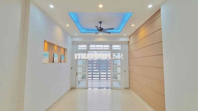 CHO THUÊ NHÀ NGUYÊN CĂN FULL NỘI THẤT ĐƯỜNG SỐ LÂM VĂN BỀN Q7