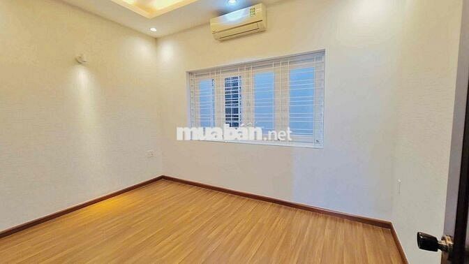 CHO THUÊ NHÀ NGUYÊN CĂN FULL NỘI THẤT ĐƯỜNG SỐ LÂM VĂN BỀN Q7