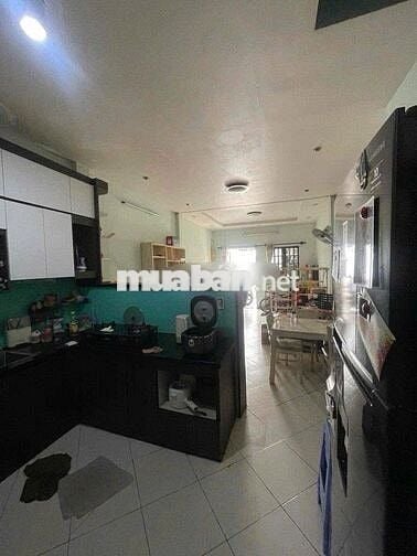 Cho thuê nhà Cô Giang hẻm thông 4x10m 2 tầng 2Pn giá 12 triệu