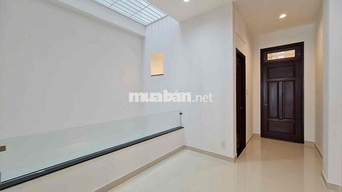 CHO THUÊ NHÀ NGUYÊN CĂN FULL NỘI THẤT ĐƯỜNG SỐ LÂM VĂN BỀN Q7