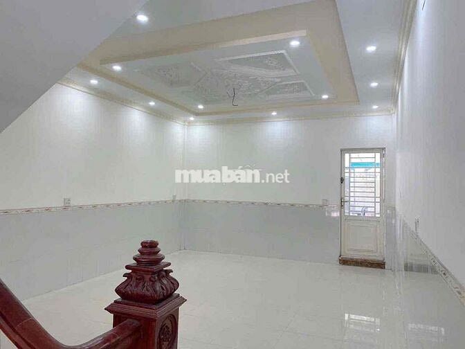 NHÀ CHO THUÊ: TRỆT 2 LẦU RỘNG ĐẸP - LỘ 20M, GẦN BV HOÀN MỸ