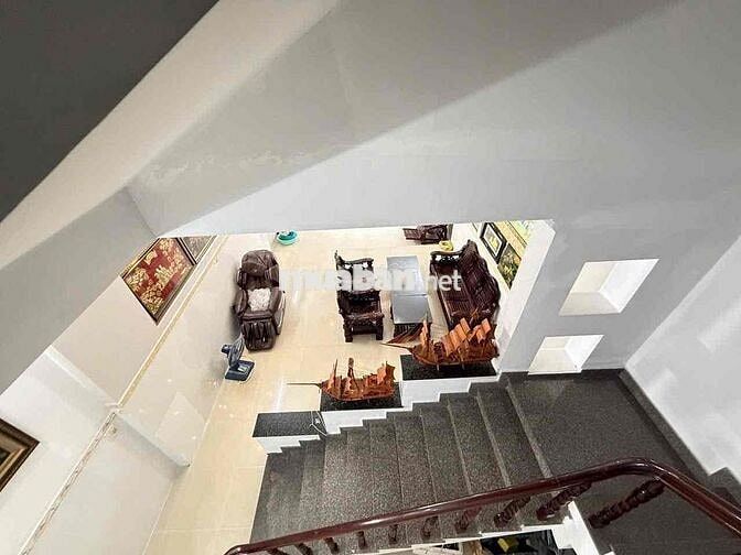 (CG) CHO THUÊ NHÀ: TRỆT 2 LẦU ĐẸP - CÓ NỘI THẤT - KDC PHÚ AN