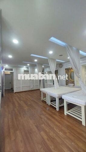 ĐƯỜNG HOA LÊN NHÀ! 100D Hoa Đào , 1 Trệt 4 lầu , DTSD 500m2