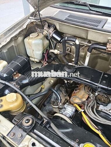 Mitsubishi Jolie 2003 8 chỗ Vàng cát