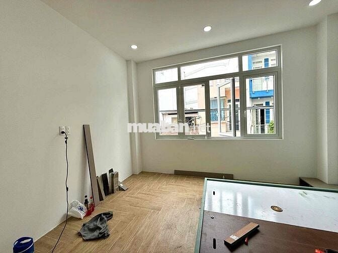 Khai Trương 1 Phòng Ngủ - 30m2 - Full Nội Thất - Mới 100% - Tân Bình