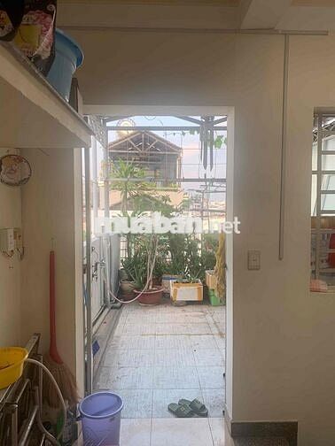 Phòng cho thuê thoáng mát 2 cửa sổ, ban công