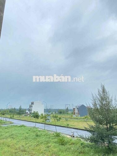 CHO THUÊ PHÒNG STUDIO MỚI KÍT – SÁT FPT COMPLEX