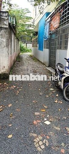 Bán đất tặng nhà Vĩnh Phú 20, Cách Vạn Phúc City 7km, Đối diện Emerald