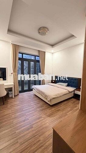 CHÍNH CHỦ CHO THUÊ VILLA 5 PHÒNG – FULL NỘI THẤT – SÂN VƯỜN RỘNG