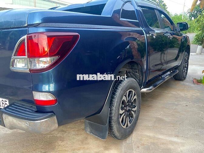 Mazda BT 50 2016 2.2L 4x2 AT - 180 km Xe Zin đẹp