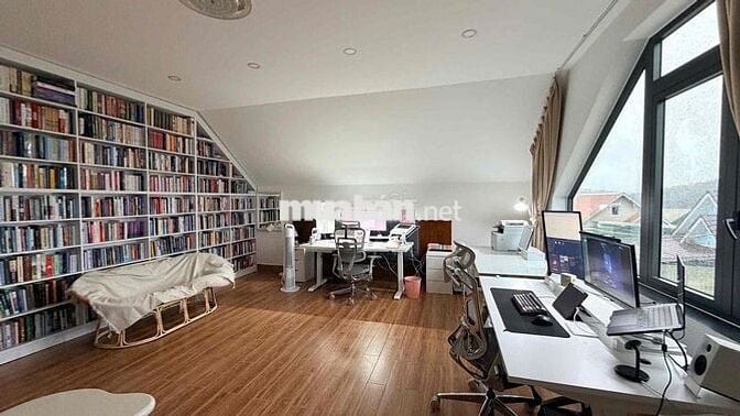 CHÍNH CHỦ CHO THUÊ VILLA 5 PHÒNG – FULL NỘI THẤT – SÂN VƯỜN RỘNG