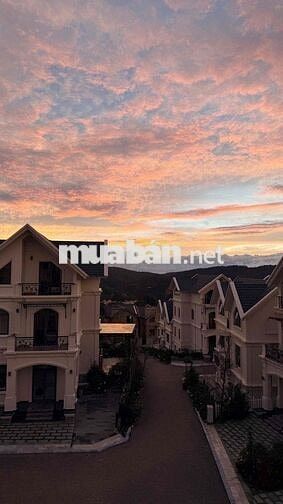 CHÍNH CHỦ CHO THUÊ VILLA 5 PHÒNG – FULL NỘI THẤT – SÂN VƯỜN RỘNG