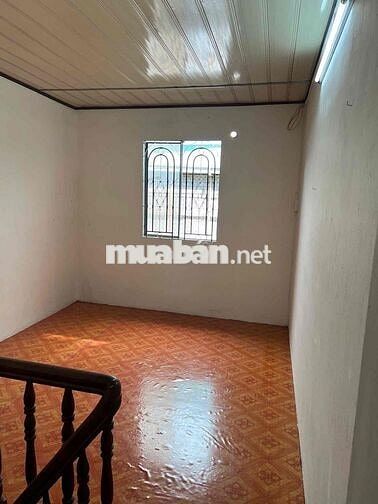 GẦN CHỢ BÌNH TRIỆU ĐỐI DIỆN ĐẠI HỌC LUẬT NHÀ 2PN Ở LÀM VPCTY BH ONLINE