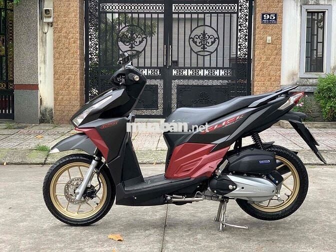 Honda Click Thái 2016 Xám đen