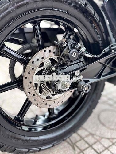 Husqvarna Svartpilen 200 – Đăng ký 2023, odo 9.500