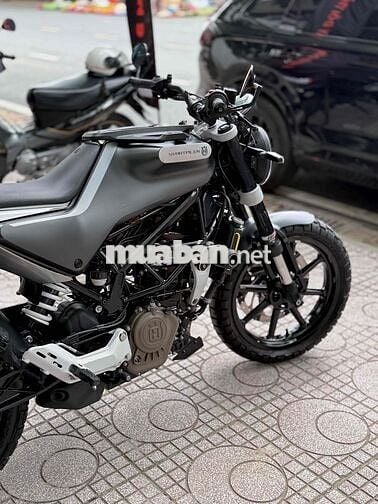 Husqvarna Svartpilen 200 – Đăng ký 2023, odo 9.500