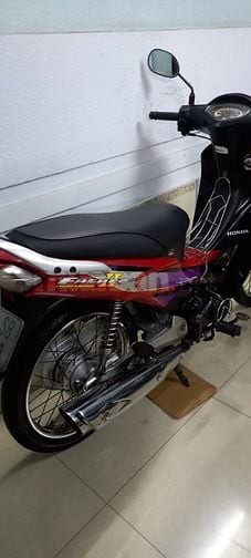 TÔI CẦN BÁN LẠI XE HONDA FU 2 ( ĐỜI 2005 ) BIỂN SỐ HCM 