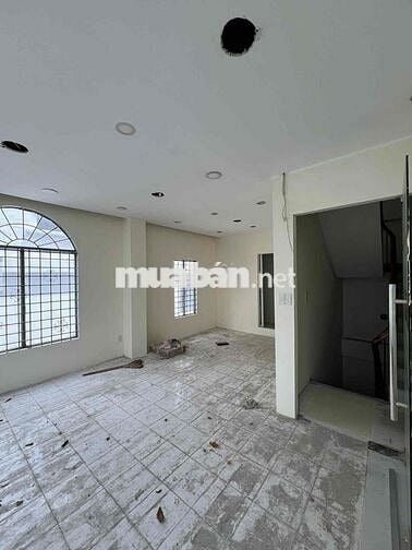 CHO THUÊ NHÀ GÓC NGUYỄN HIỀN, QUẬN 3 - 3PN, 3WC - 40m2