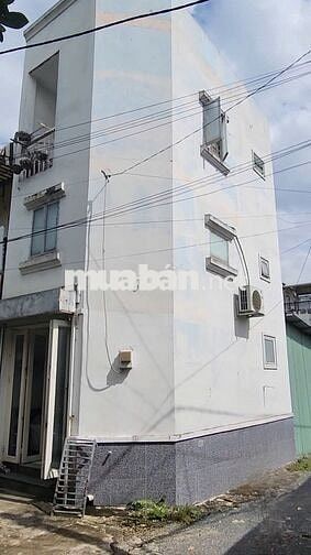 BÁN NHÀ 3 TẦNG HẺM XE TẢI TRÁNH ĐS LINH XUÂN CHỈ 2.55 TỶ TL