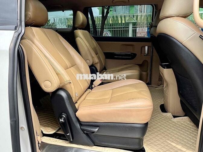 Kia Sedona 2020 GAT Premium  - 85000 km