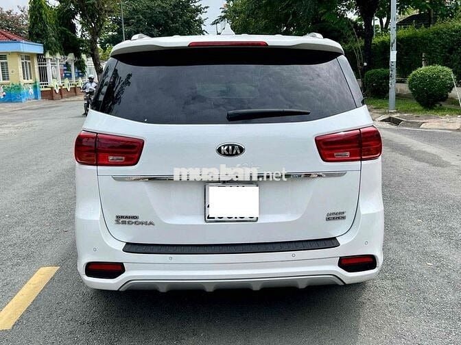 Kia Sedona 2020 GAT Premium  - 85000 km