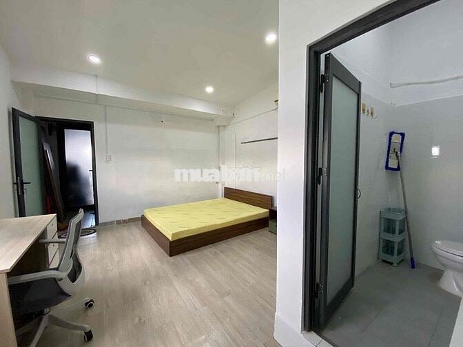 Phòng studio rộng rãi full nội thất ngay chợ Thạch Đà