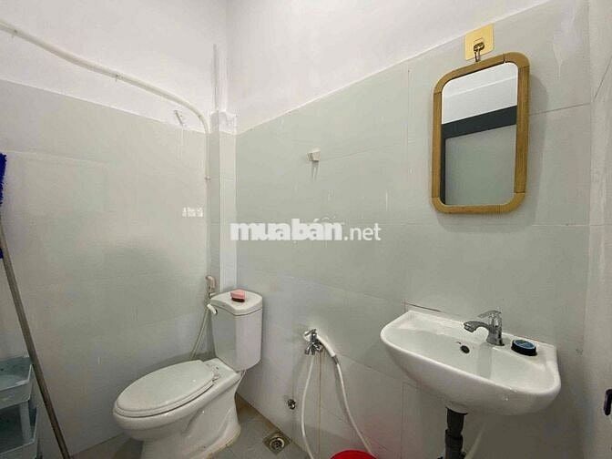 Phòng studio rộng rãi full nội thất ngay chợ Thạch Đà