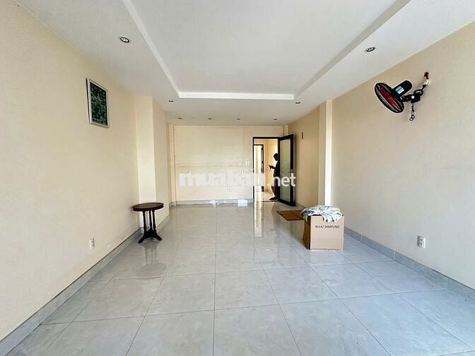 NHÀ ĐƯỜNG HOA HỒNG DIỆN TÍCH: 4X20M TRỆT 3 LẦU CHO THUÊ