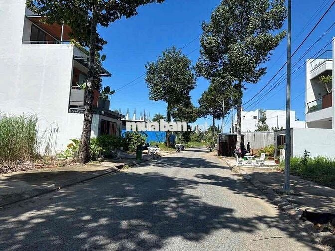 Nền Sạch Đẹp 5x22 (110m2) Đã Có Sổ, Bao Giấy Tờ, Vị Trí Đẹp Giá Tốt.