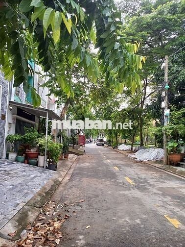 Biệt thự hiếm 144m² KDC Gia Hòa, 6 làn xe Có dòng tiền 15tr/tháng