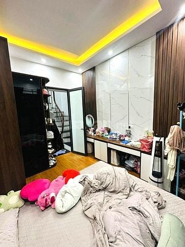 Bán Nhà-Phân Lô-Ngõ ÔTÔ-Phố Hồng Mai-Hai Bà Trưng-35m x 4Tầng-Hơn 10Tỷ